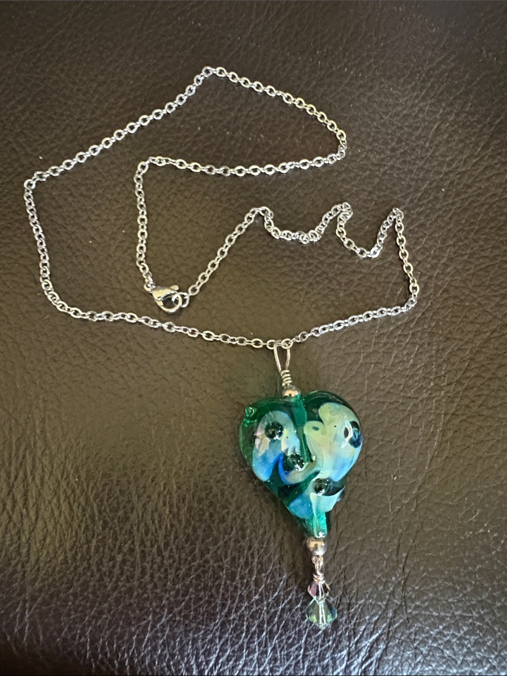 Stunning Murano Glass
Handmade Green Glass Heart Pendent.
Swarovski Crystal.